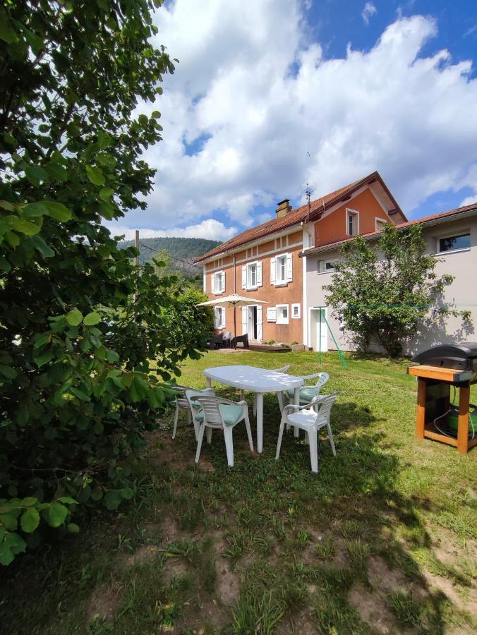 Gite Cosy Avec Avec Jardin Et Parking Privatifs - Hautes Vosges Saint-Amé Exteriör bild